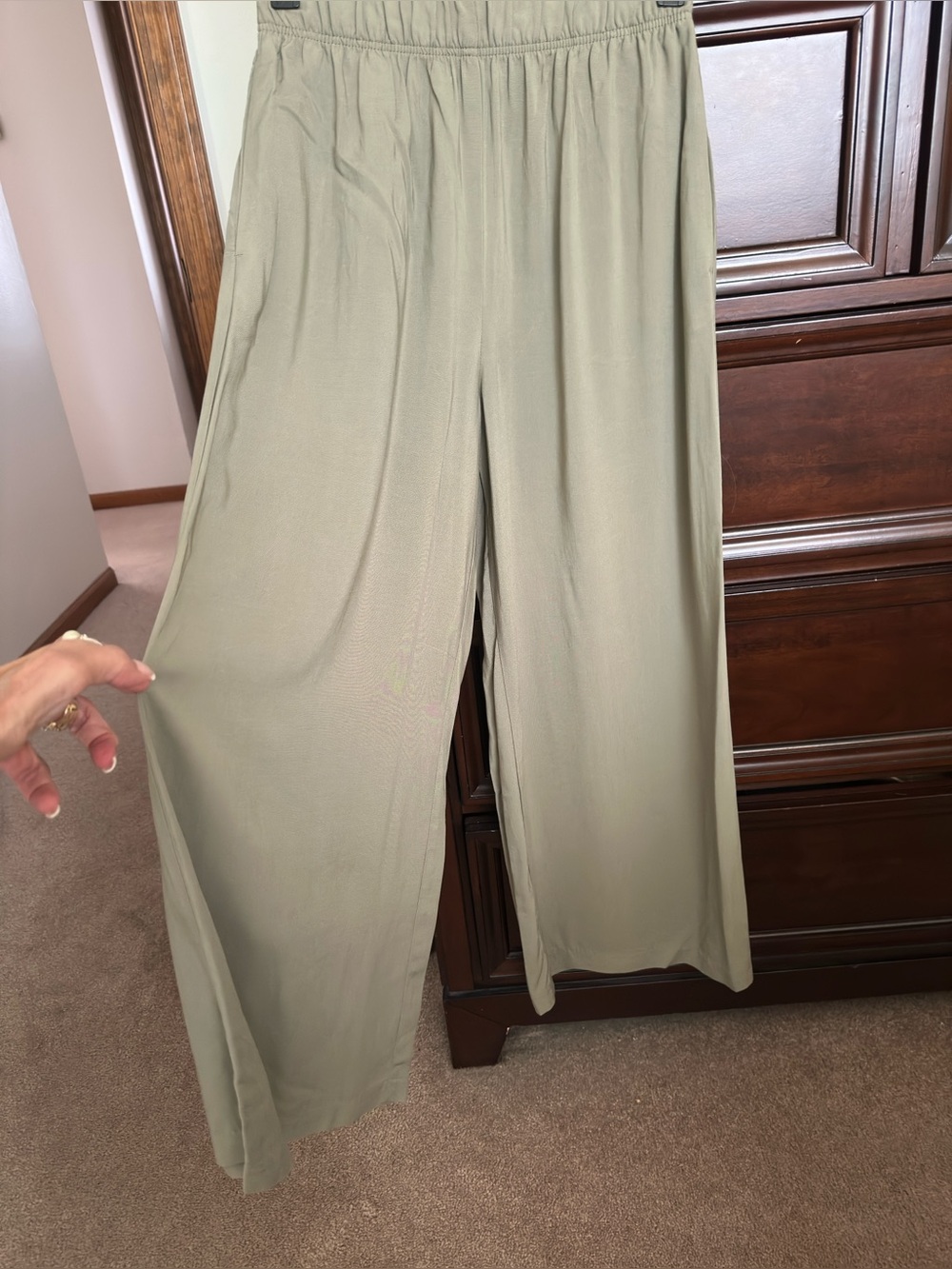 NWT h&m cropped pants